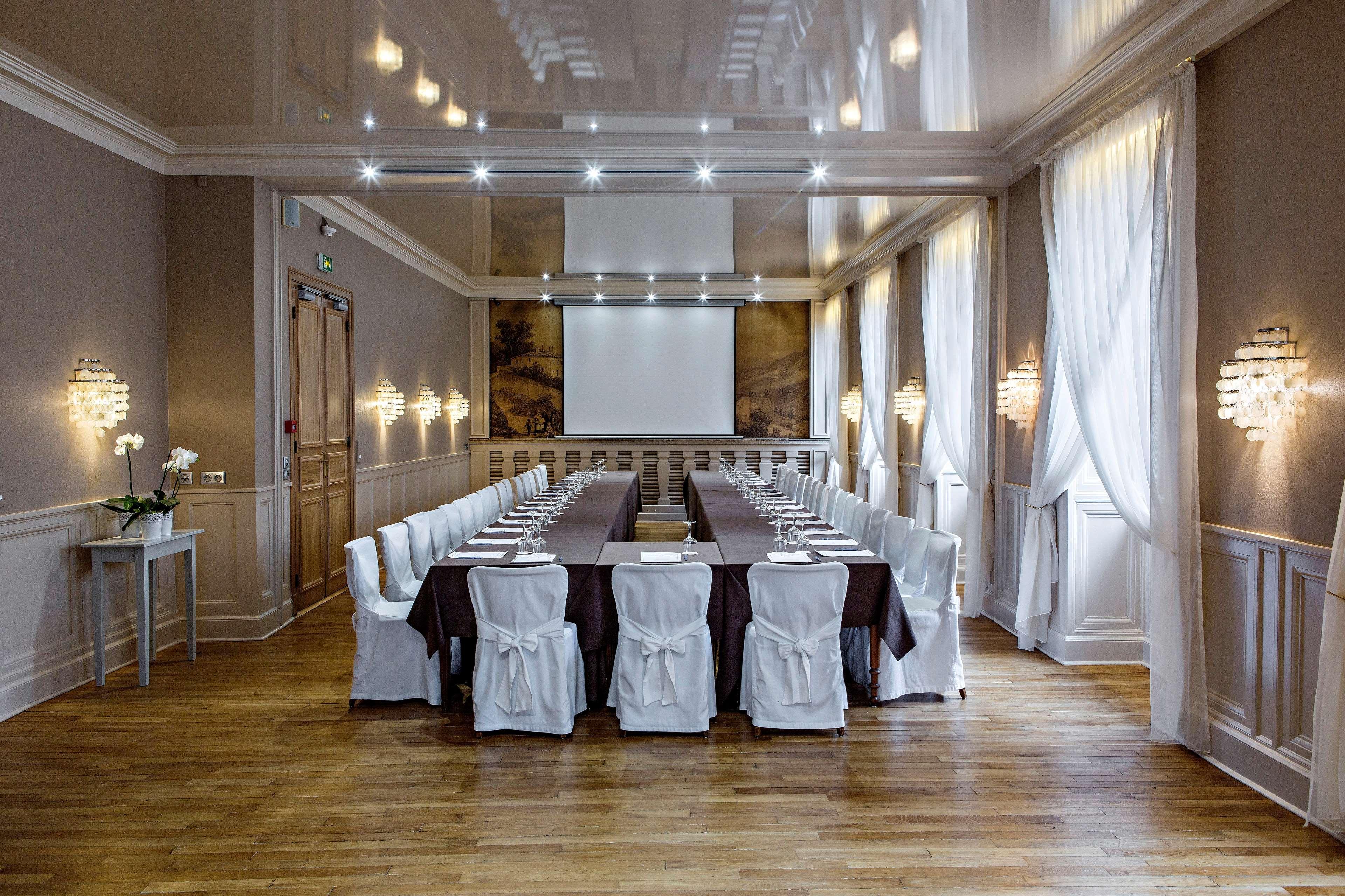 Best Western Grand Hotel De Bordeaux Aurillac Exteriér fotografie